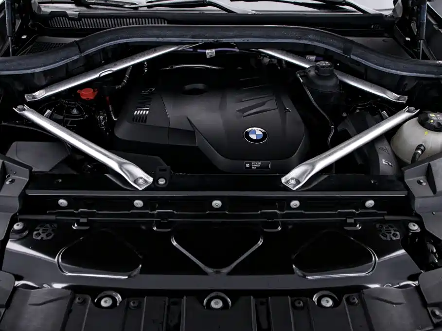BMW X5 — фото 18