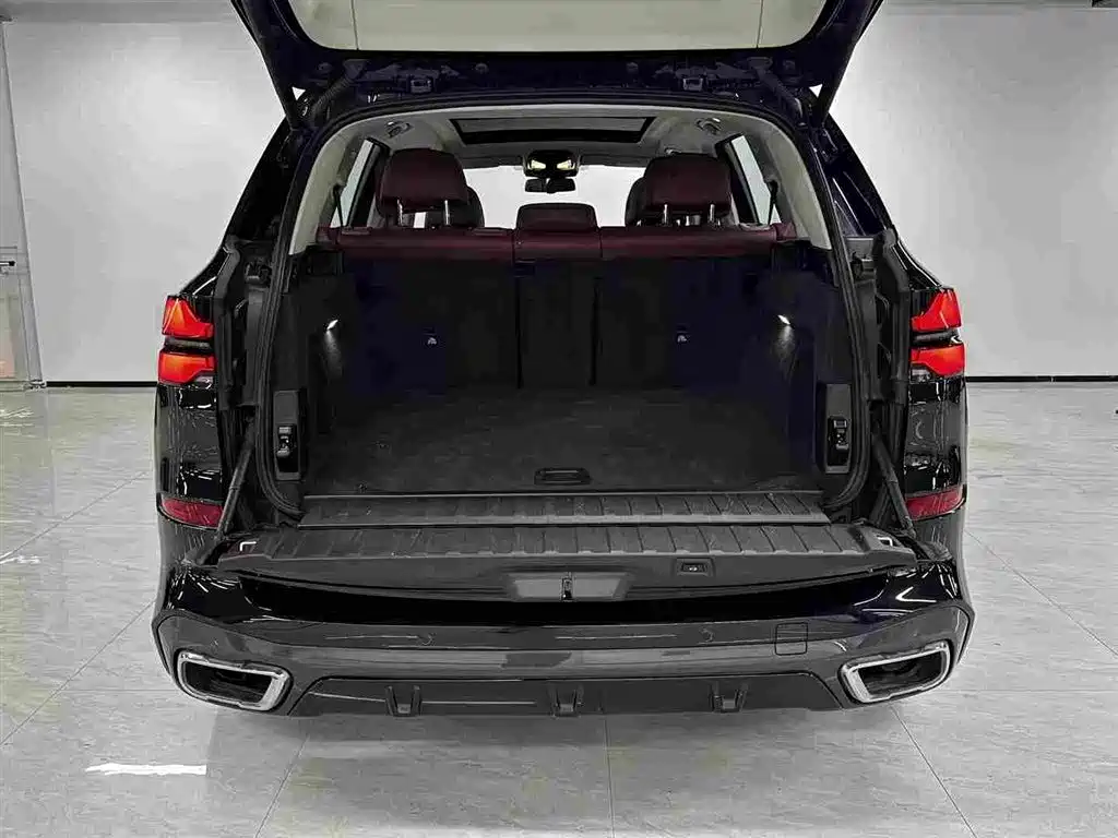 BMW X5 — фото 6