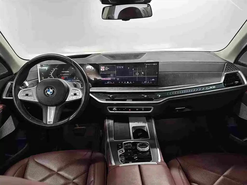 BMW X5 — фото 10