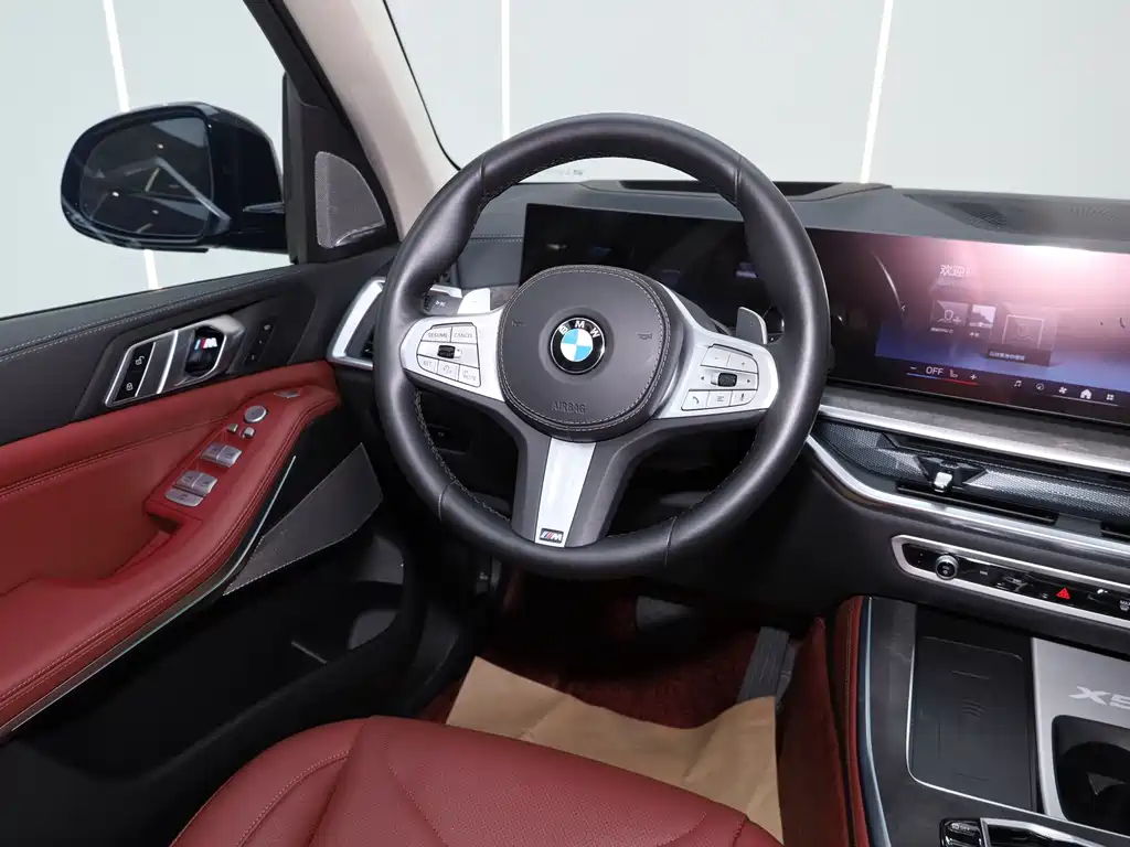 BMW X5 — фото 18