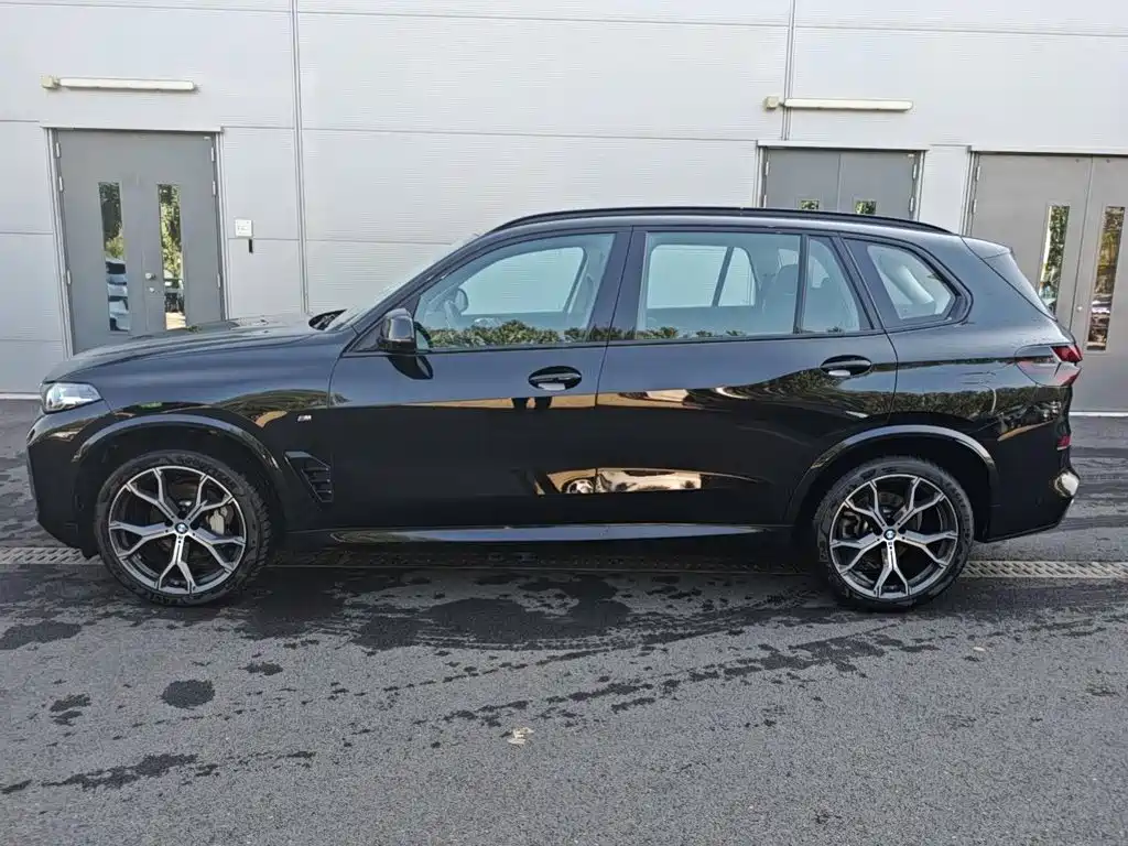 BMW X5 — фото 2