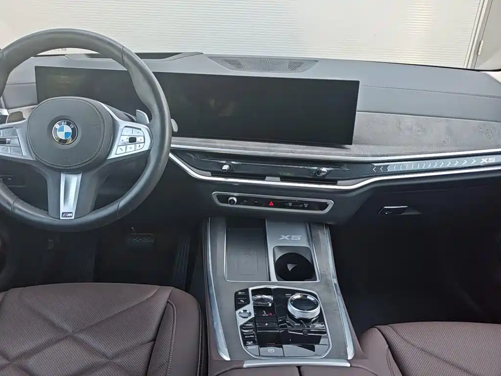 BMW X5 — фото 9
