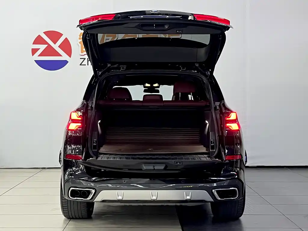 BMW X5 — фото 13