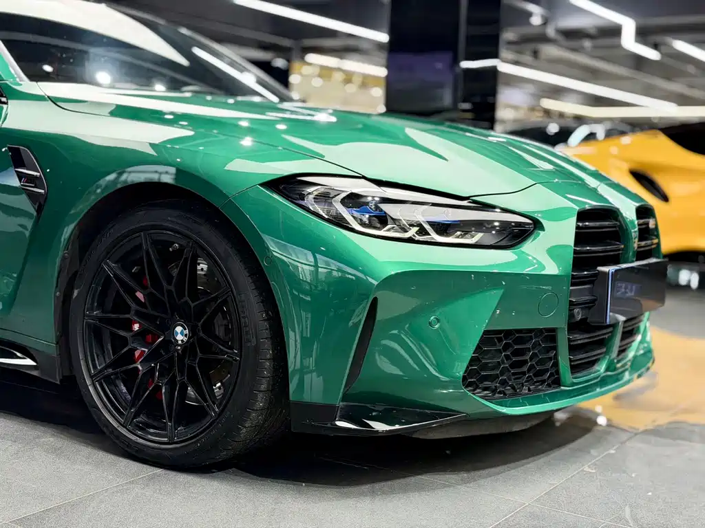 BMW M4 — фото 4