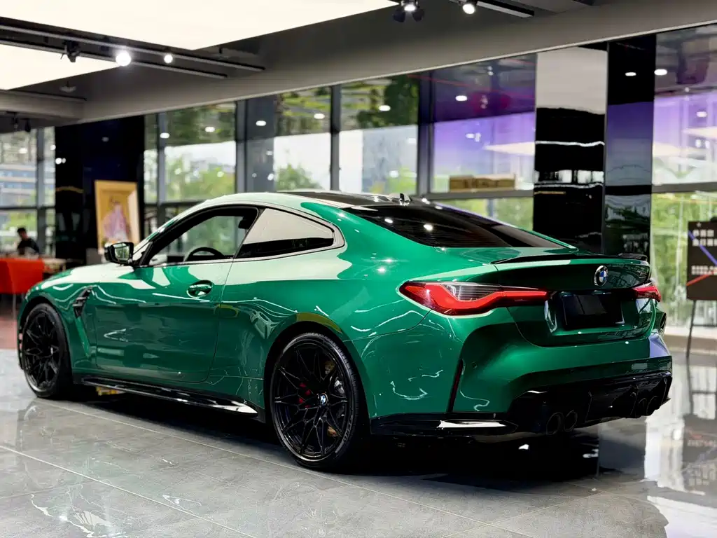 BMW M4 — фото 5