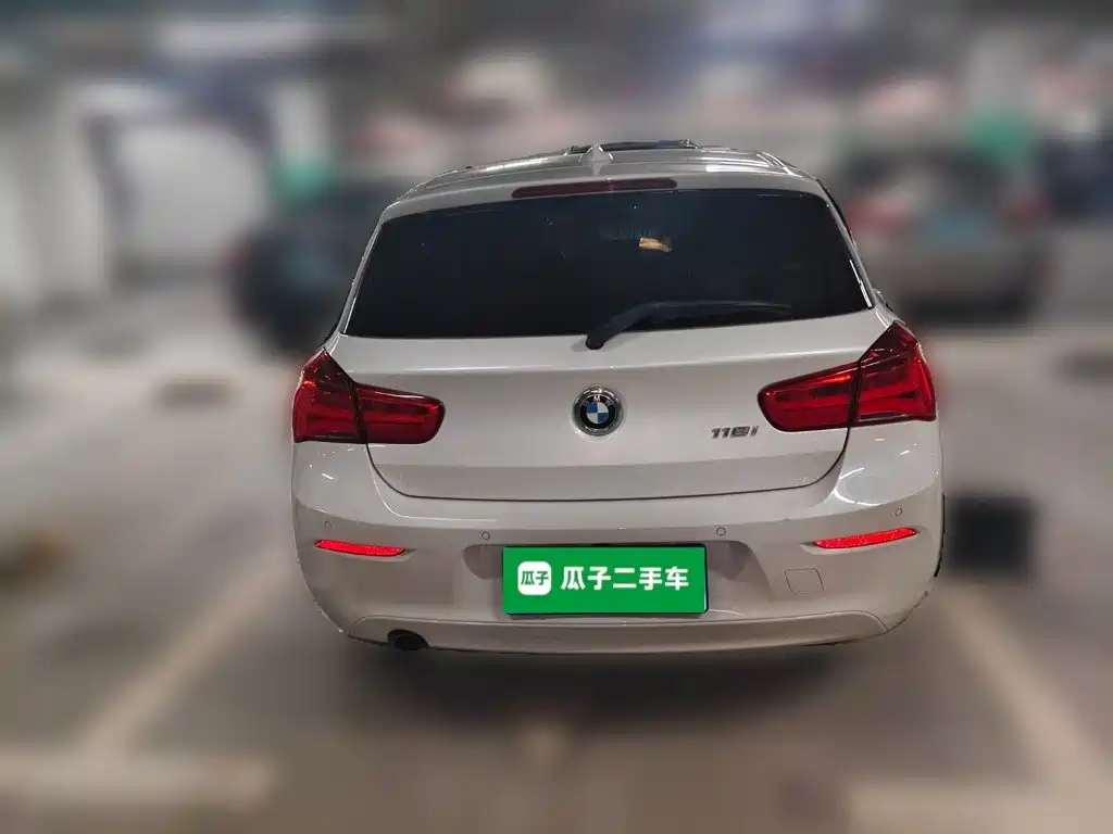 BMW 1 Series (Import) — фото 3