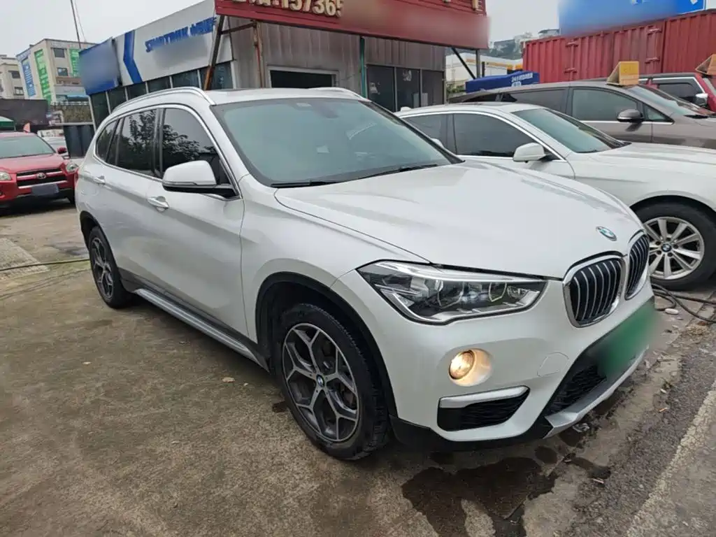 BMW X1 — фото 4