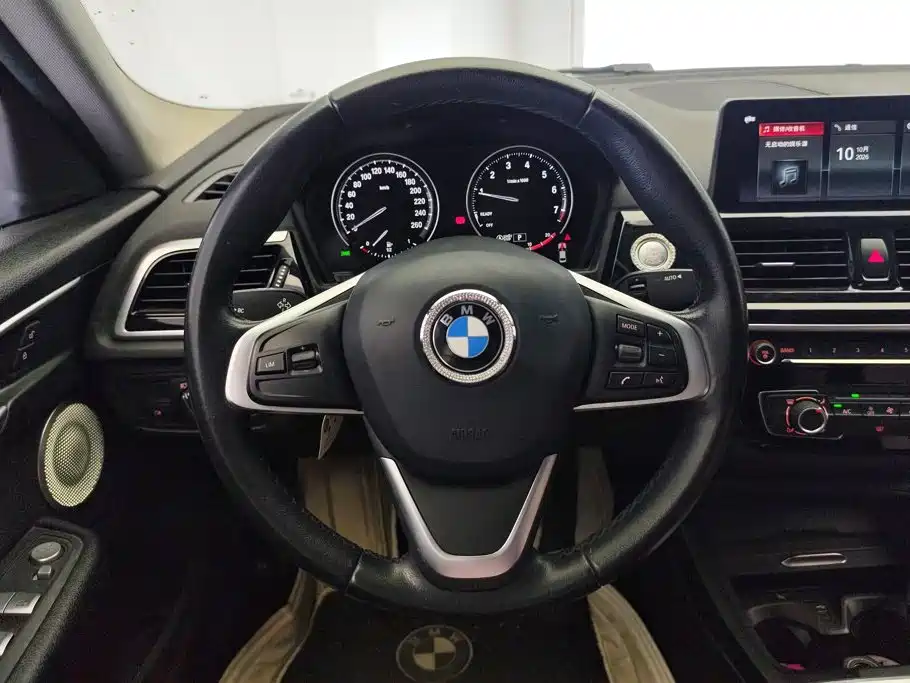 BMW 1 Series — фото 15