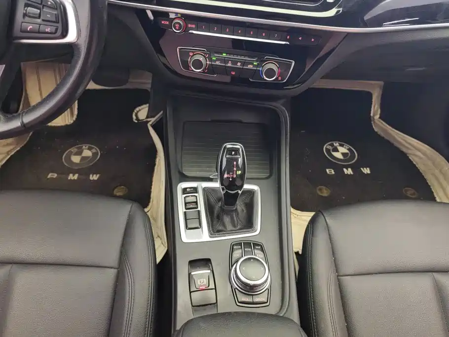 BMW 1 Series — фото 16
