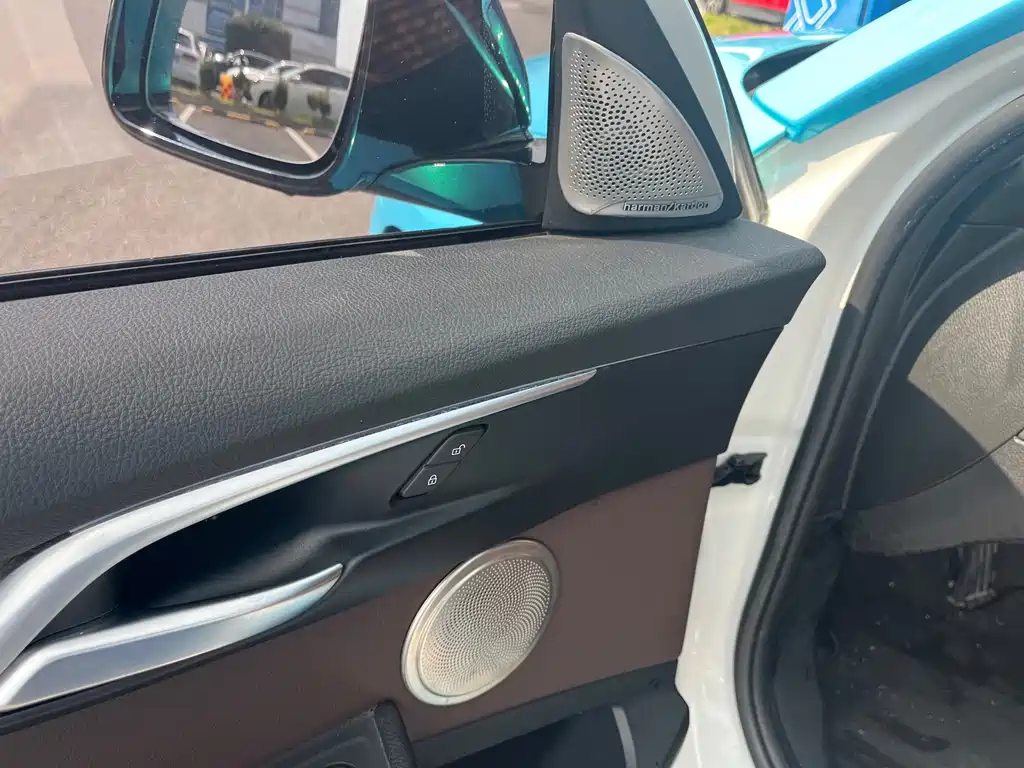 BMW 1 Series — фото 11