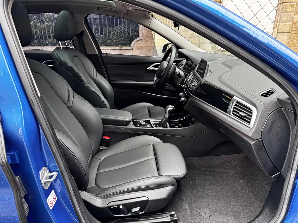 BMW 1 Series — фото 11