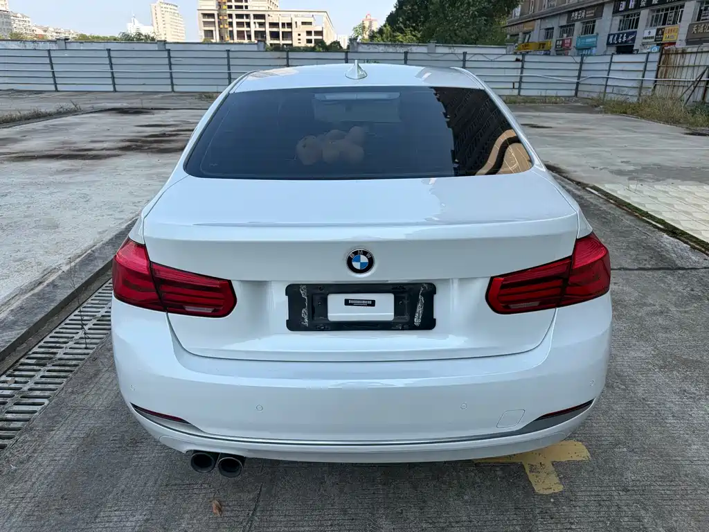 BMW 3 Series — фото 10