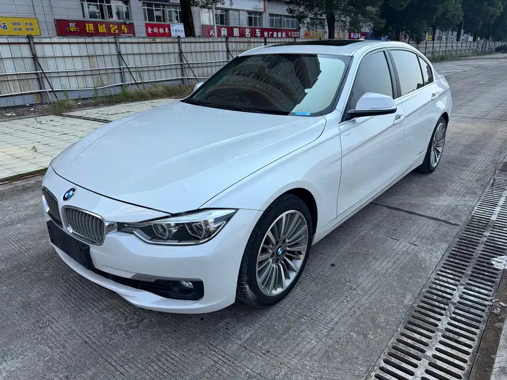 BMW 3 Series — фото 1