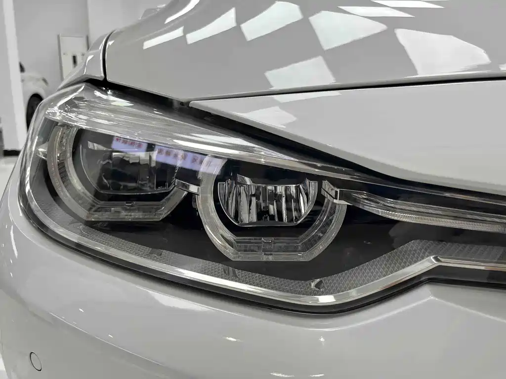 BMW 3 Series — фото 15