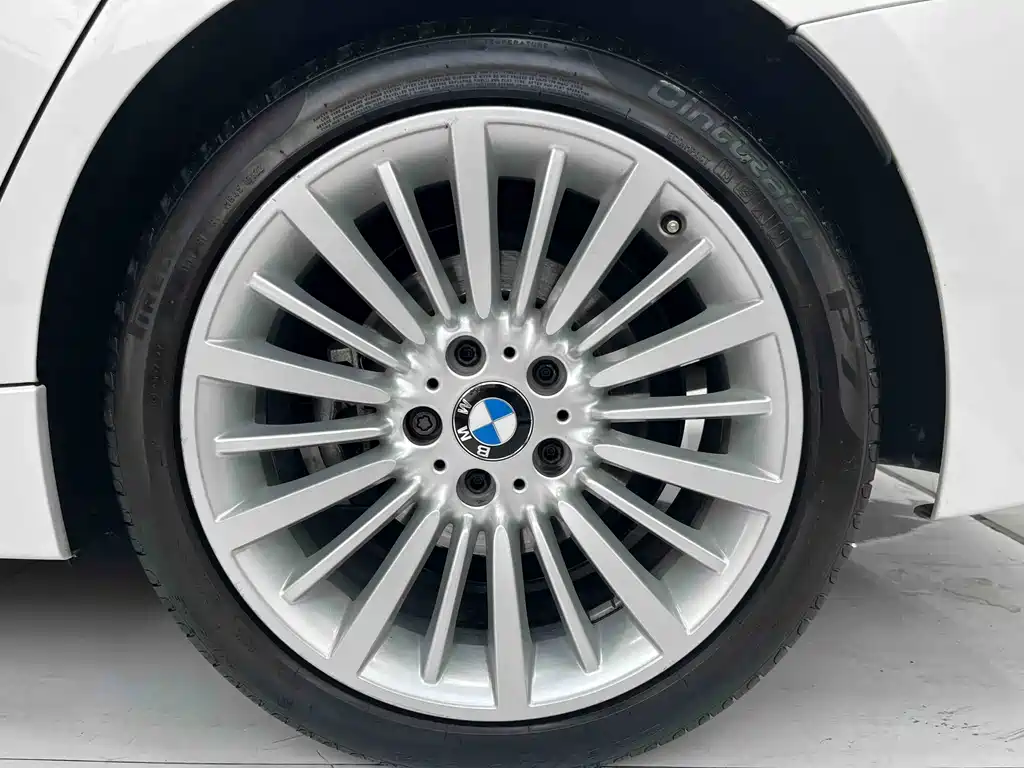 BMW 3 Series — фото 18