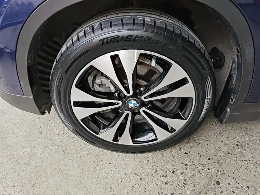BMW X1 — фото 23