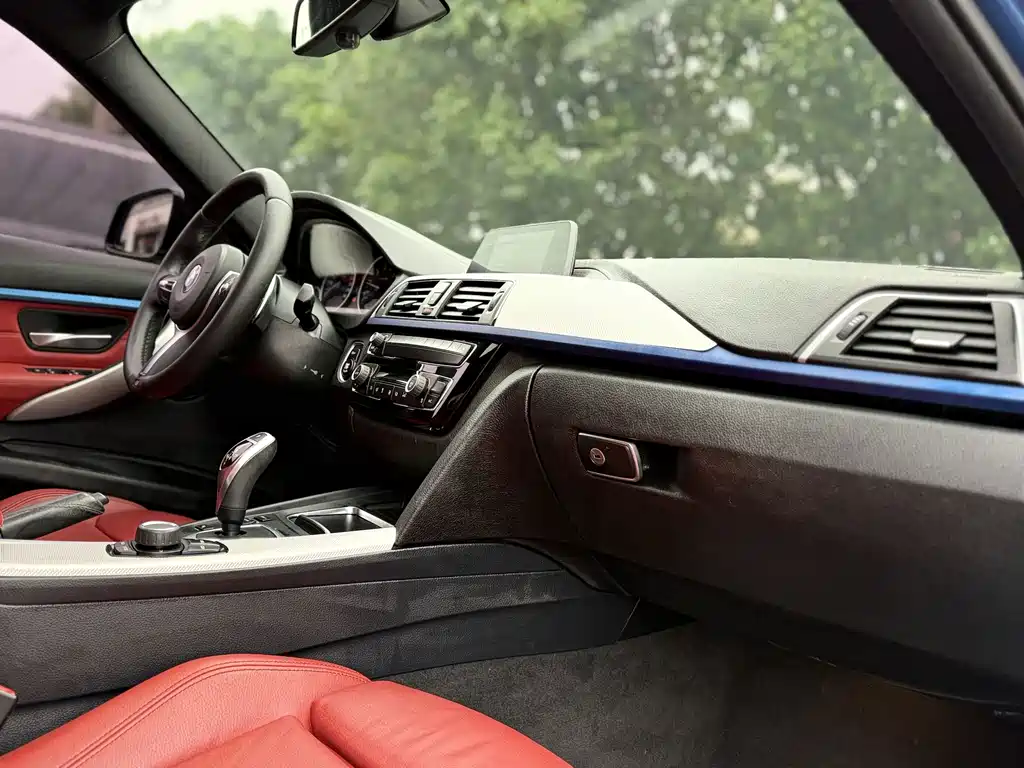 BMW 3 Series — фото 14