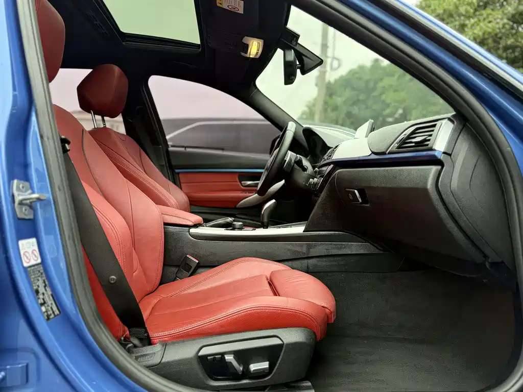 BMW 3 Series — фото 15