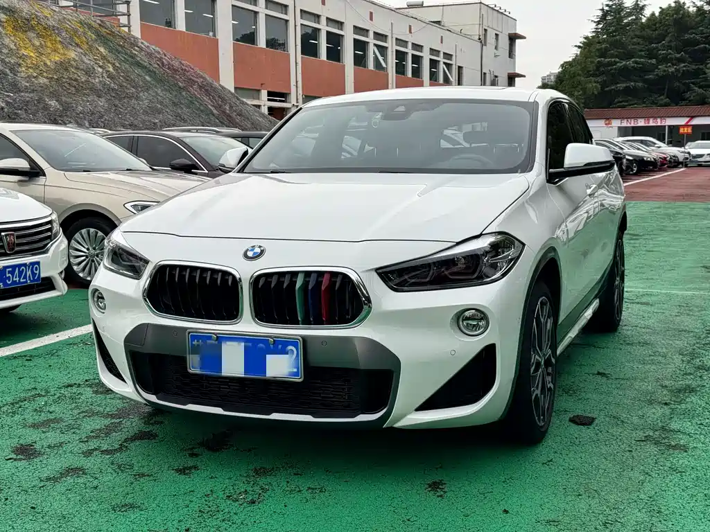 BMW X2 (Import) — фото 3