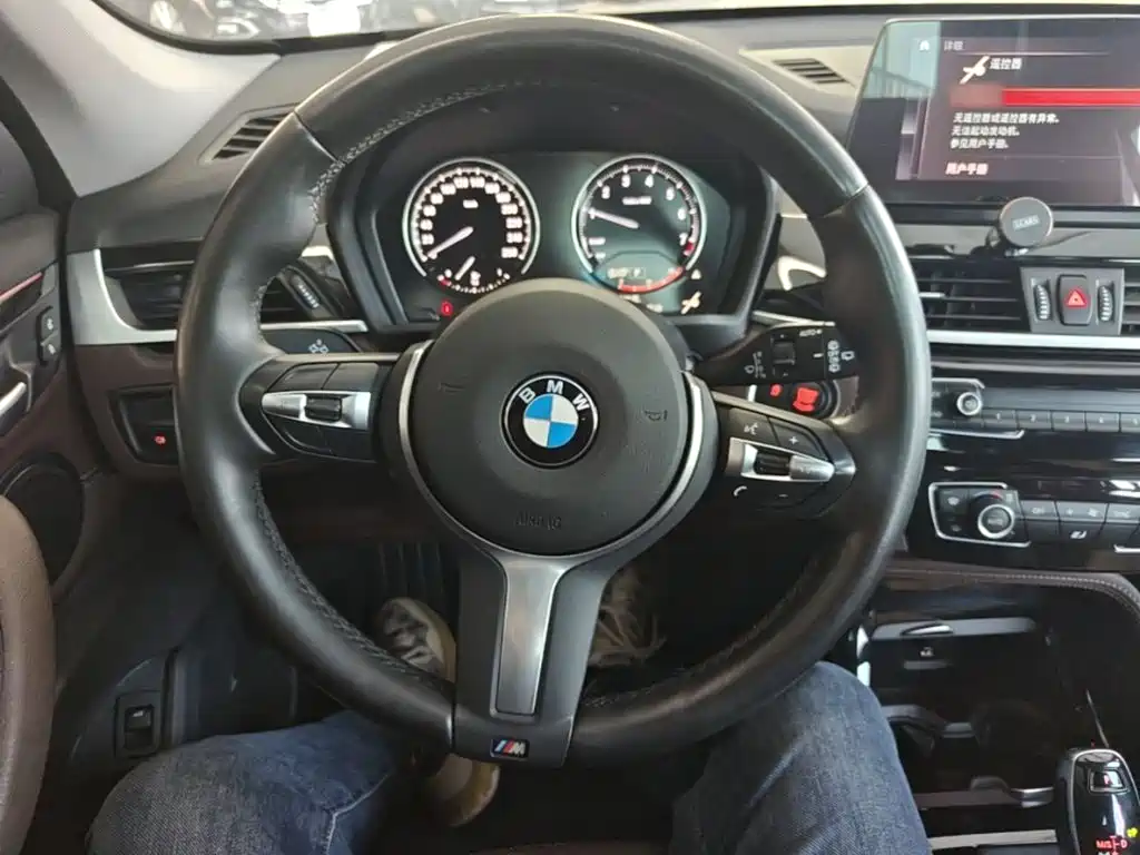 BMW X1 — фото 11