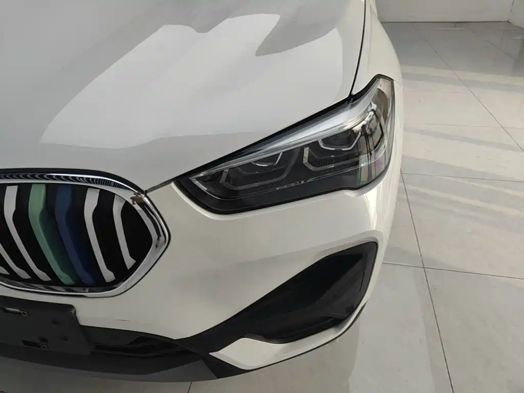 BMW X1 — фото 24