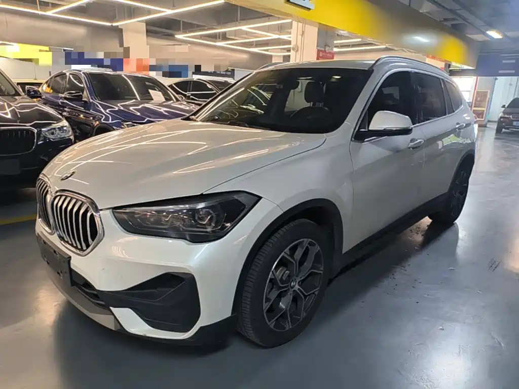 BMW X1 — фото 2