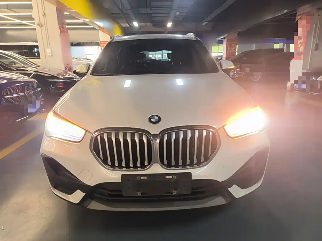 BMW X1 — фото 3