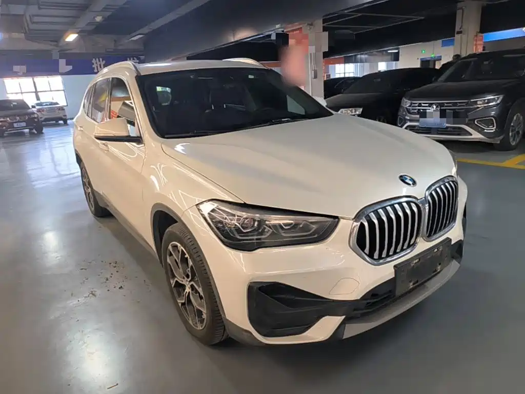 BMW X1 — фото 4