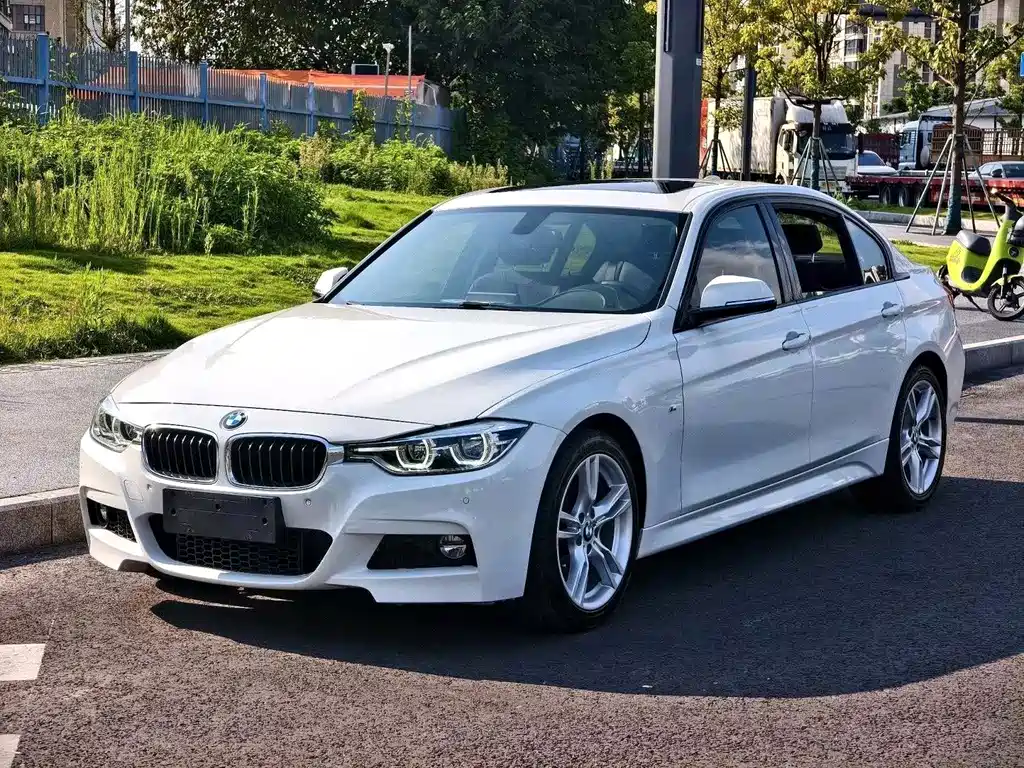 BMW 3 Series — фото 1