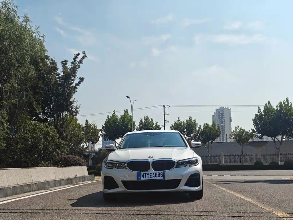 BMW 3 Series — фото 2