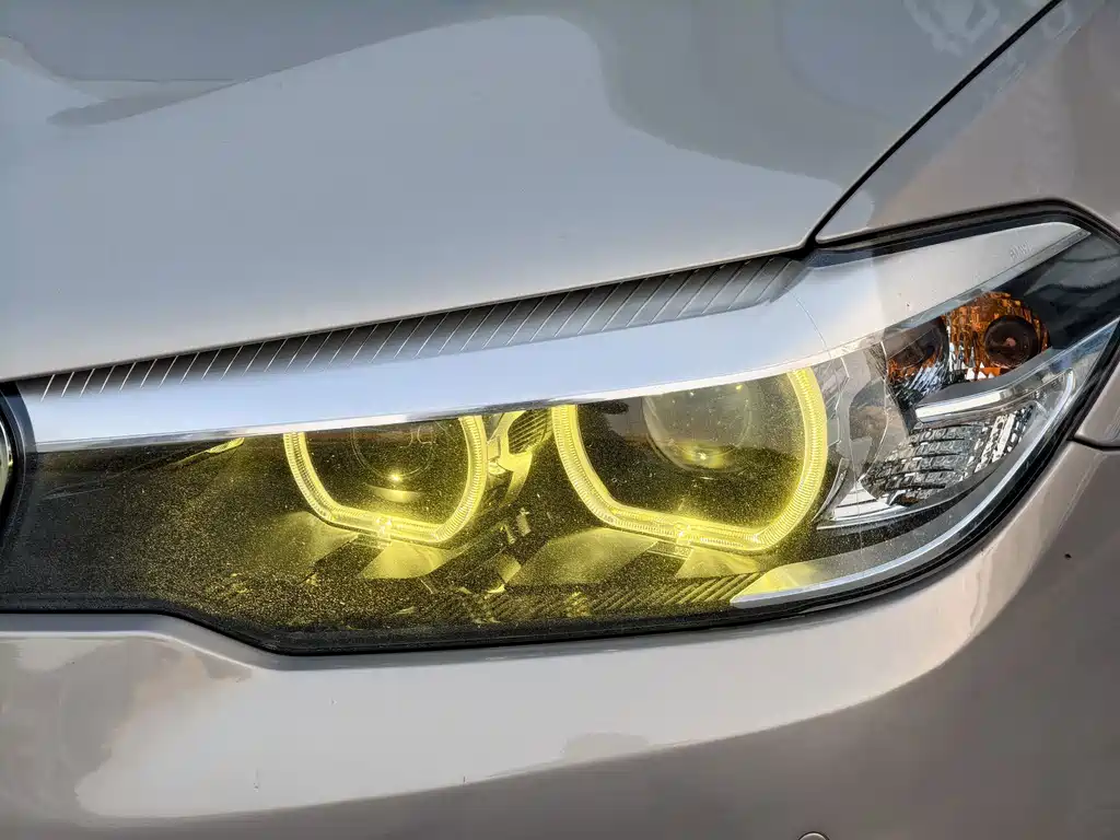 BMW 5 Series — фото 20
