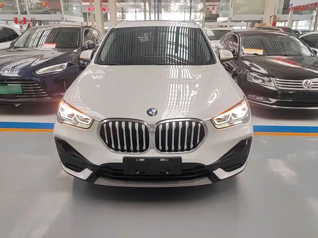 BMW X1 — фото 3