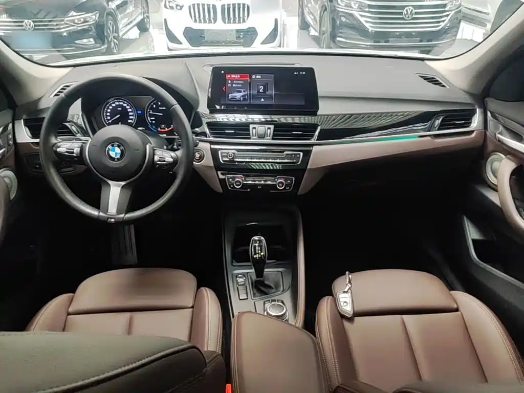 BMW X1 — фото 10