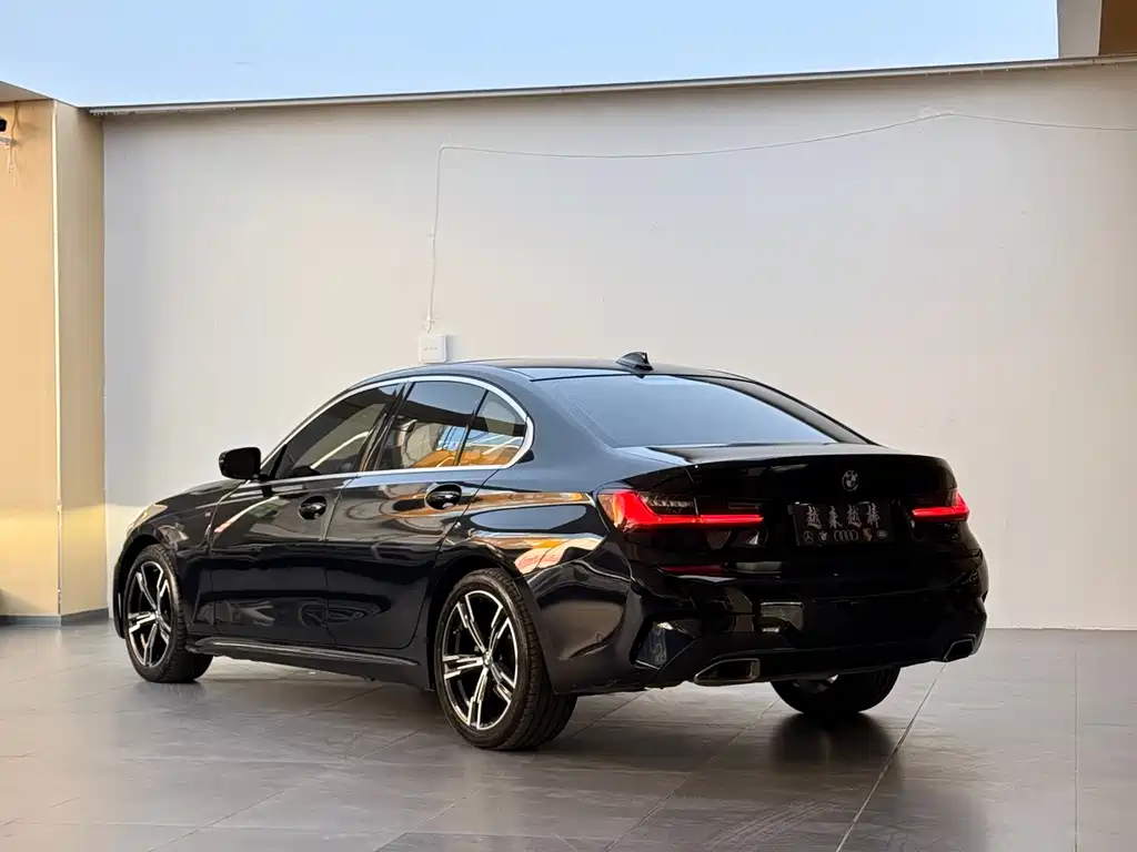 BMW 3 Series — фото 10