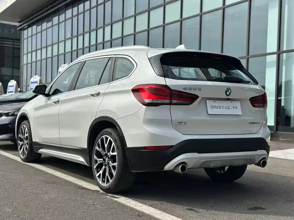 BMW X1 — фото 15