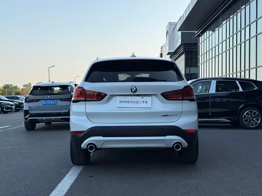 BMW X1 — фото 14