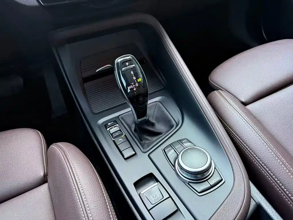 BMW X1 — фото 10
