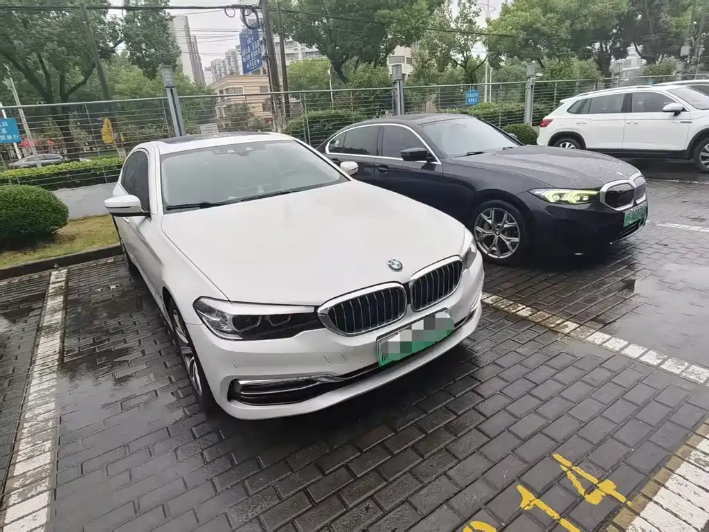 BMW 5 Series New Energy — фото 4