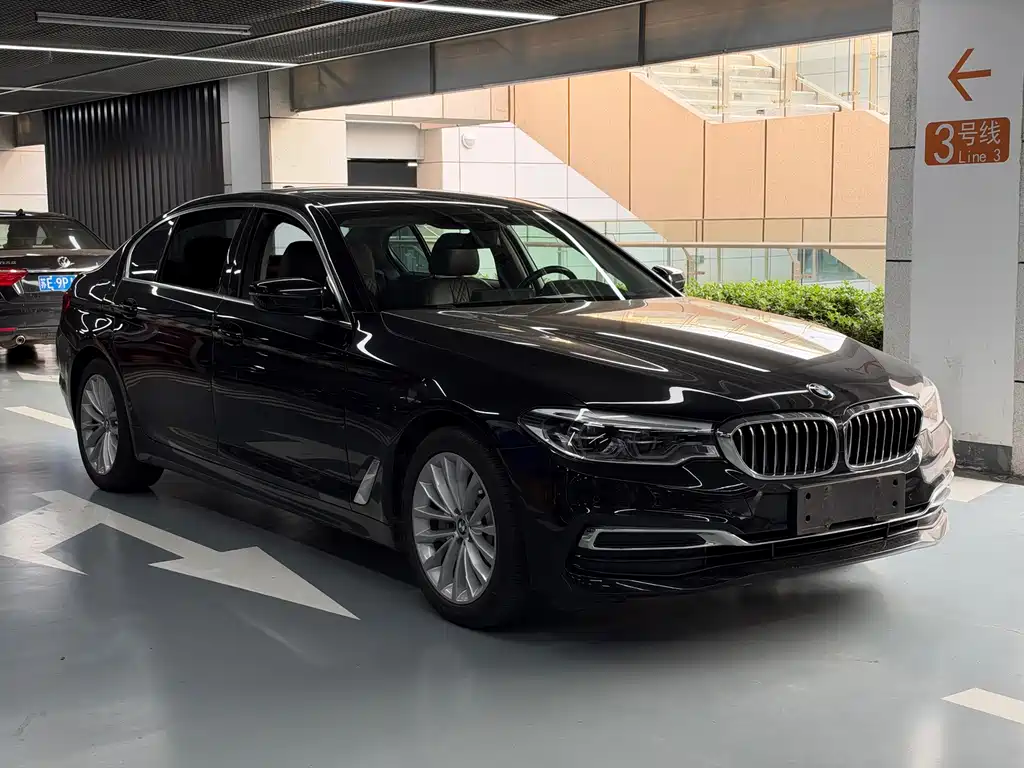 BMW 5 Series New Energy — фото 3