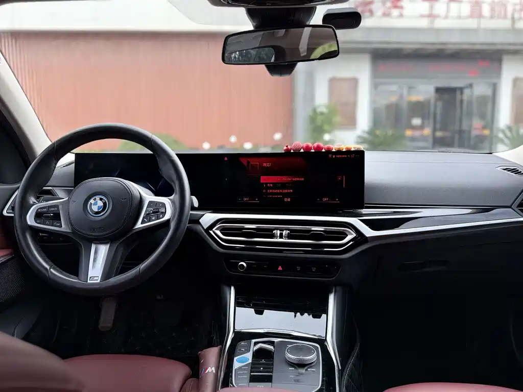 BMW i3 — фото 13