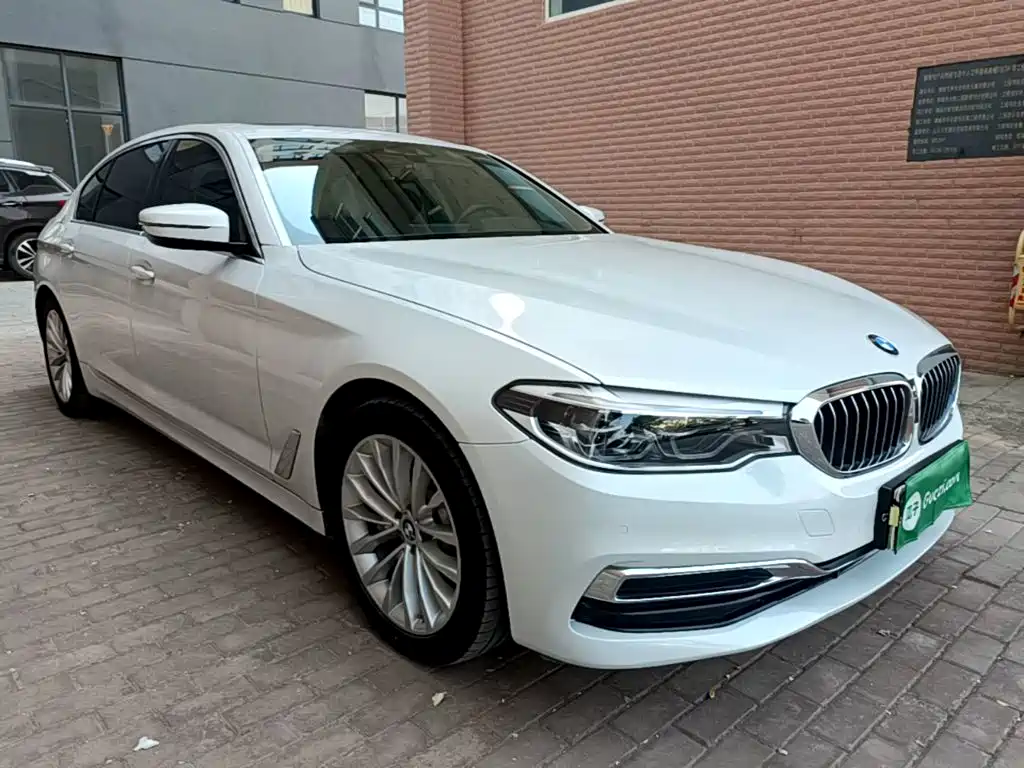 BMW 5 Series New Energy — фото 4