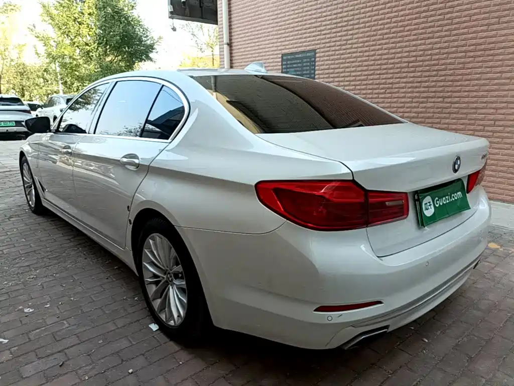 BMW 5 Series New Energy — фото 5