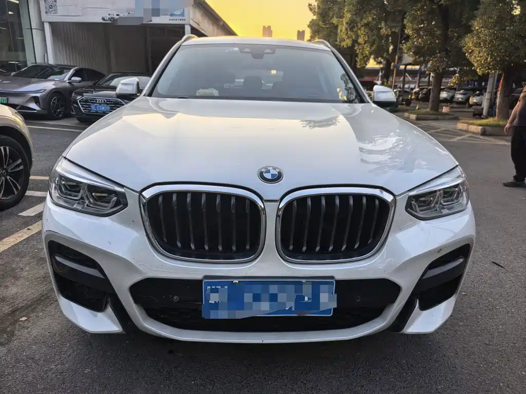 BMW X3 — фото 2