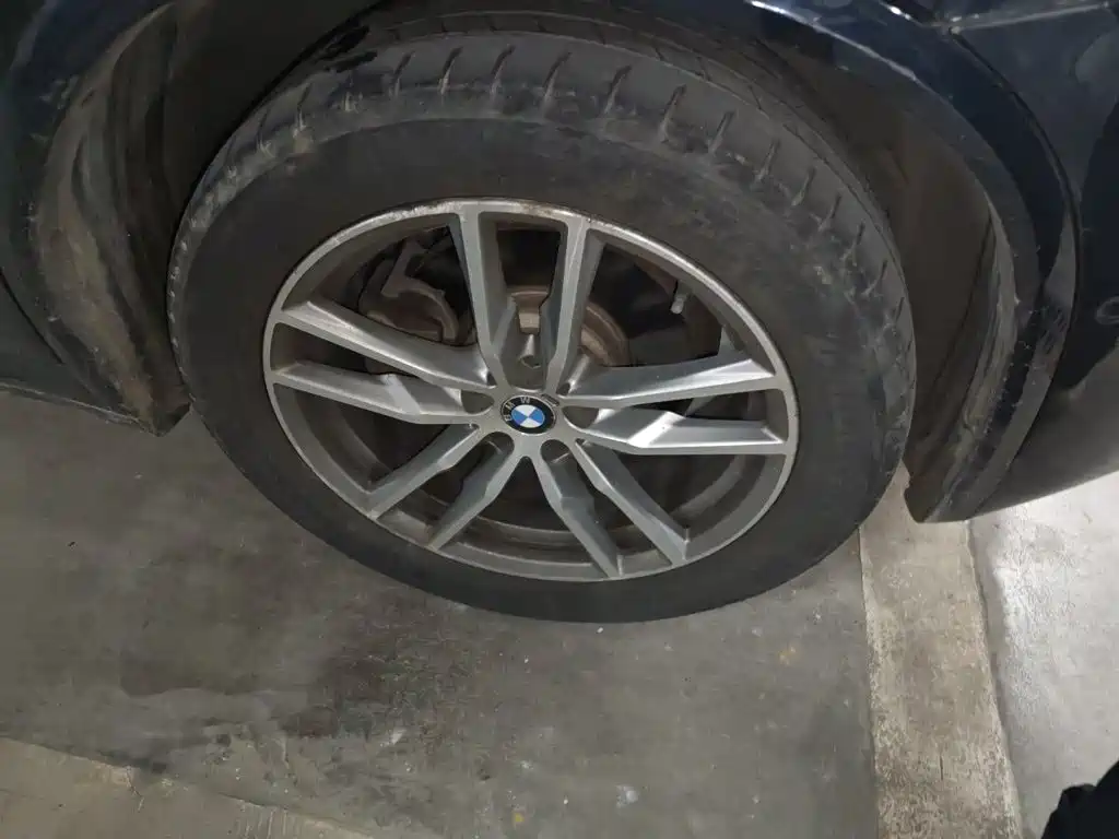 BMW X3 — фото 24