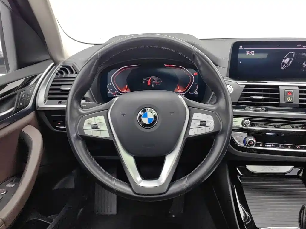 BMW X3 — фото 11