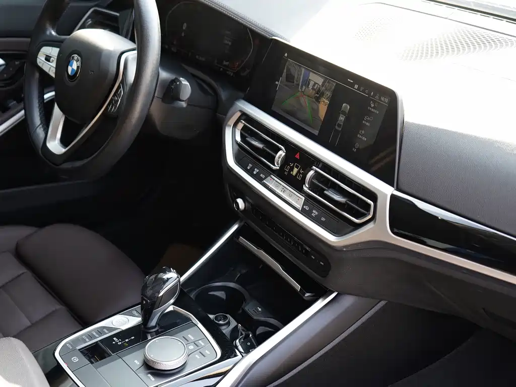 BMW 3 Series — фото 13
