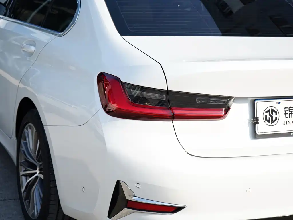 BMW 3 Series — фото 17