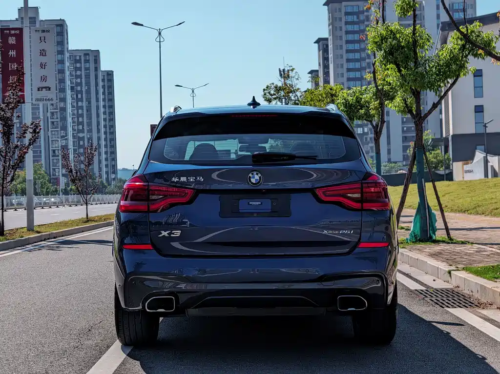 BMW X3 — фото 4