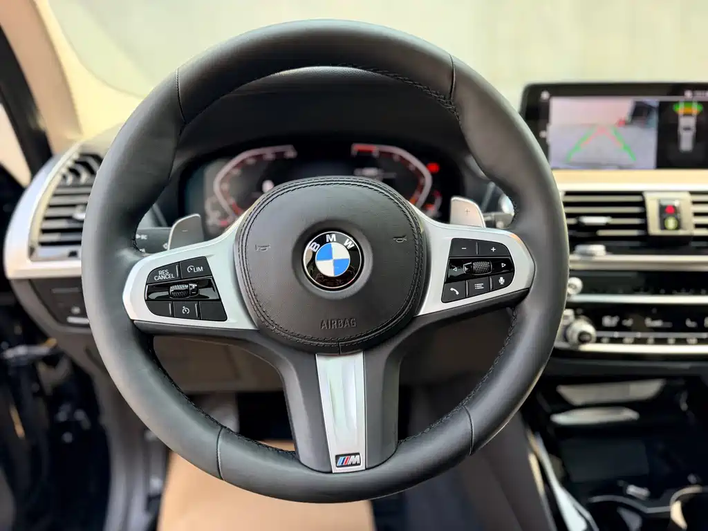 BMW X3 — фото 21