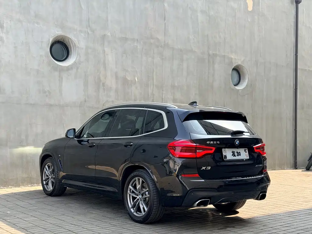 BMW X3 — фото 7